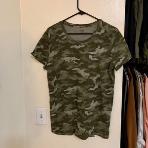 PINK Camo Crewneck T-shirt